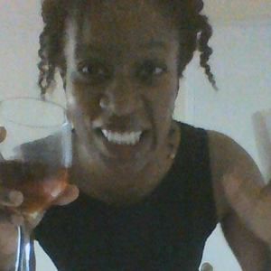 Meet your Posher, Lorrie